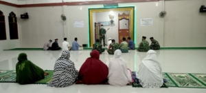 Personel 1426/Takalar Ajak Masyarakat  Shalat Subuh Berjamaah