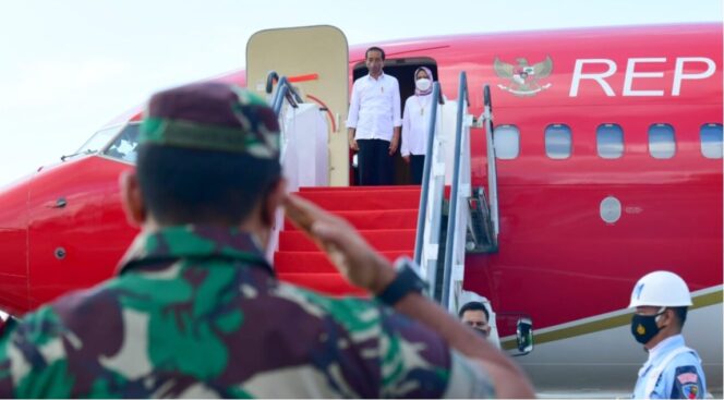 
 Setelah Dari IKN, Presiden dan Ibu Iriana Kembali ke Jakarta  Foto: ( BPMI Setpres/Muchlis Jr.)  