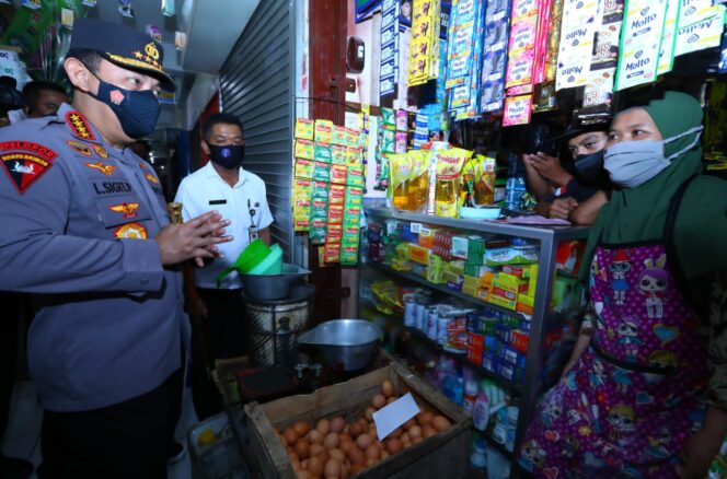 
 Kapolri Minta Pedagang Laporkan Jika Distribusi Minyak Curah Terganggu