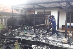 Musibah kebakaran Toko Mericis
