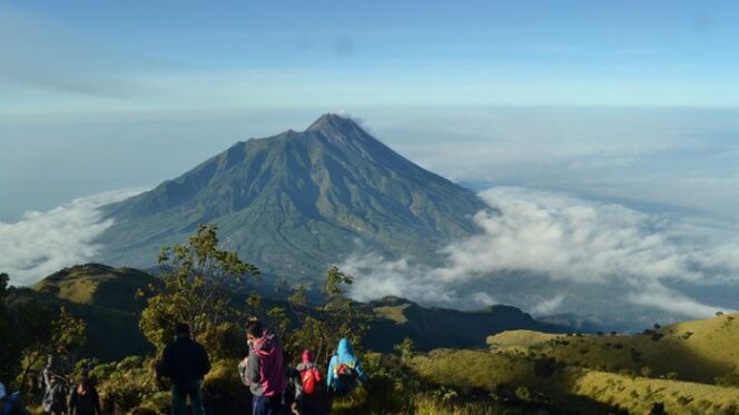 
 Pemandangan Gunung Merbabu
(phinisice.id/google)
