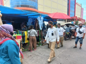 Jelang Idul Fitri Tim Ketertiban Perumda Pasar Makassar Lakukan Pengawasan
