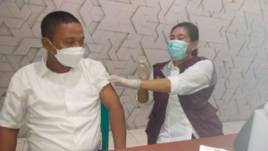 Perumda Pasar Makassar Percepatan Vaksinasi Booster