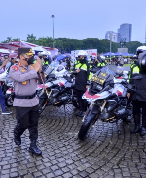Kapolri Tekankan Strategi Antisipasi Kemacetan dan Vaksinasi Booster saat Mudik