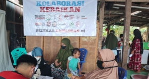 Emak-emak Antusias Ikut Cek Kesehatan Kolaborasi Kebaikan 