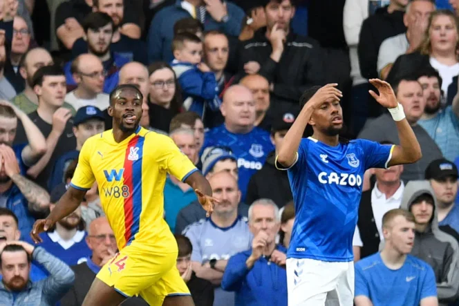 
 Everton dipastikan Premier League usai menang 3-2 atas Crystal Palace (Foto: nbcsports.com )
