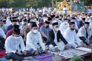 Jamaah Padati Lokasi Shalat Idul Fitri