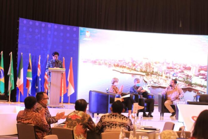 
 Kepala Bapenda Makassar Paparkan Pemulihan Ekonomi Makassar di Bilateral Forum