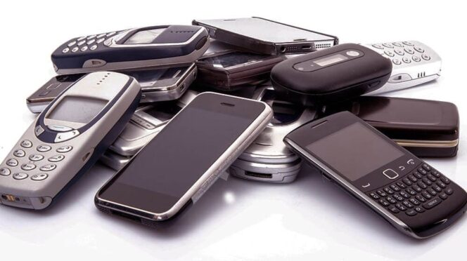 
 Telepon genggam : pengertian apa itu ponsel dan definisi .
image/accesstrade