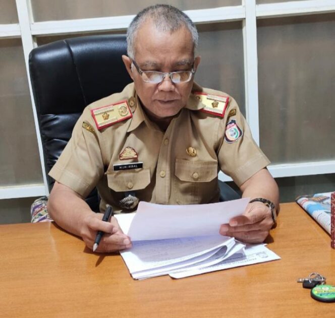 
 Memperingati HUT RI ke-77, Kecamatan Mariso Gelar Penilaian Lomba Kebersihan Kantor Kelurahan