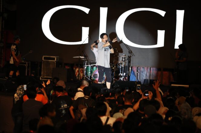 
 Gigi Guncang Panggung Fusion Music Makassar F8