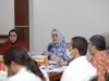 Pimpin Rapat Bahas Penataan
