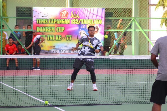 
 Pertandingan Tenis lapangan dalam Rangka HUT TNI Ke-77 Masuk Babak Semifinal