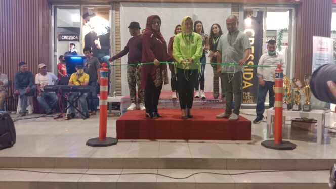 
 Launching Honey Production dan Entertainment : Kalau setiap orang berfikir seperti bu Hani