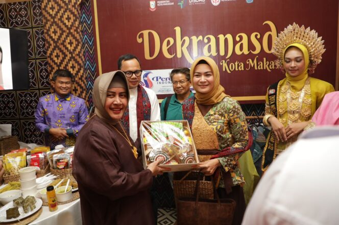 
 Bumbu Pallubasa Instan, Jadi Rebutan Pengunjung “Perempuan Indonesia Expo” Jambi