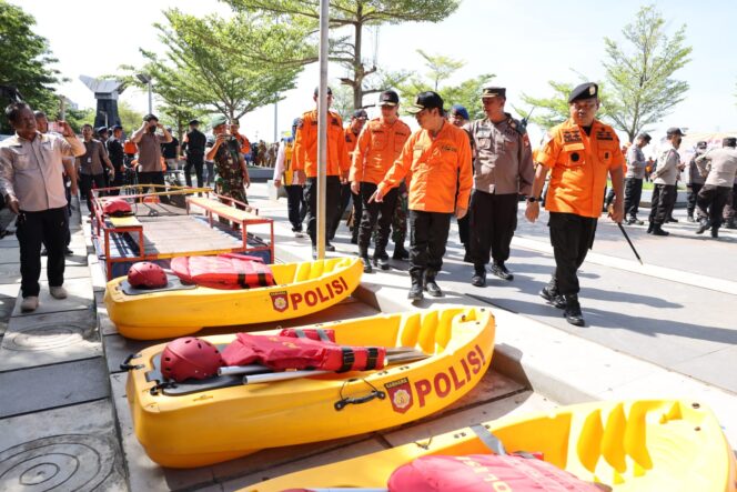 
 Sigap Hadapi Bencana, Sekda Kota Makassar Minta Sinergitas Personil