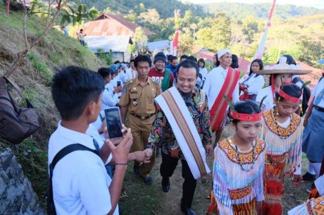 
 Pernah berkemah di Simbuang, Gubernur : Rp 17M tahun ini Kita bangun bertahap