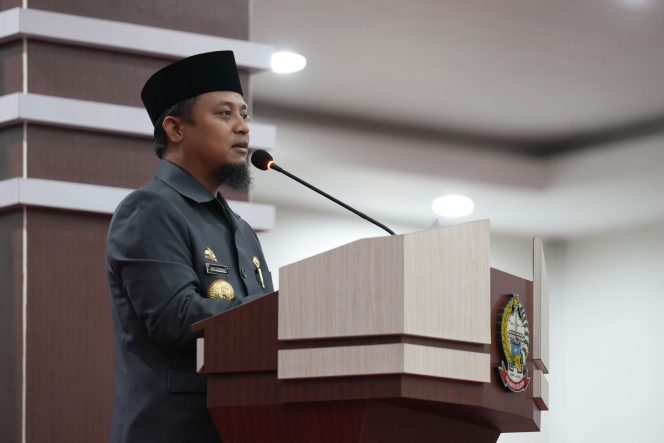 
 Gubernur Terpopuler di Media Pemberitaan Online, Andi Sudirman Raih The 1st Indonesia GPR Awards 2023