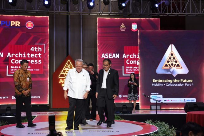 
 Menteri PUPR Hadiri Kongres Arsitek ASEAN, Dorong Kolaborasi Regional dalam Pembangunan Berkelanjutan