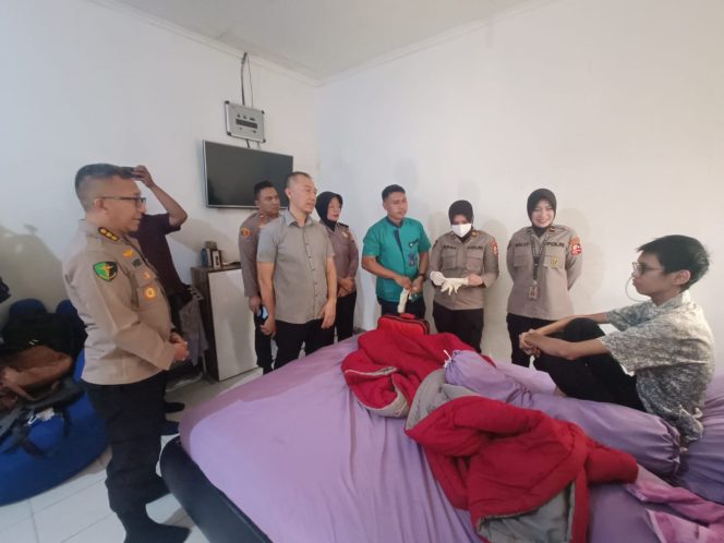 
 Uluran Tangan Jenderal Sigit Kepada Mahasiswa Korban Jeratan Kabel Optik