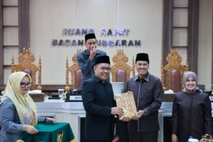 Dukung Ranperda Pengolahan Limbah B3, Danny: Bentuk Gakkum dan Pengawas Lingkungannya