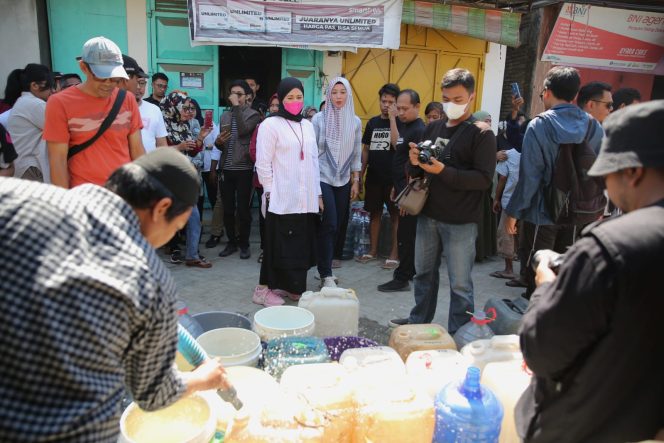 
 Wakil Wali Kota Makassar Tinjau Wilayah Kekeringan di Kecamatan Ujung Tanah