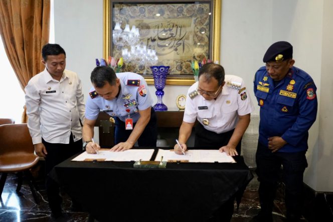 
 Lanud Sultan Hasanuddin dan Pemkot Makassar MOU Soal Penanganan Kebakaran