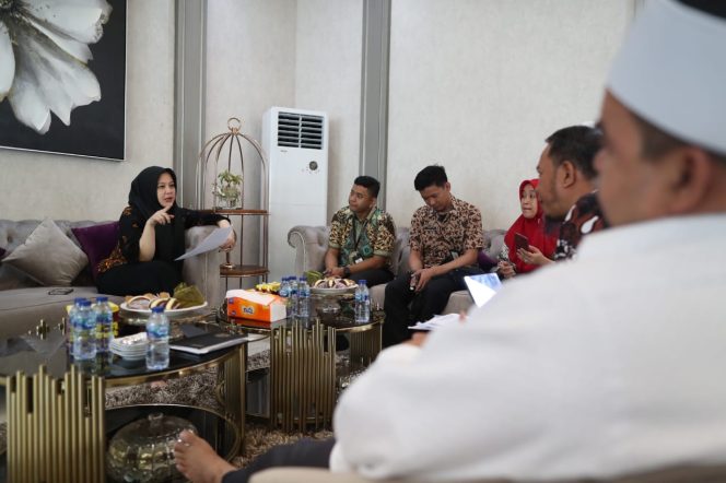 
 Wakil Wali Kota Makassar Tekankan Penguatan Keagamaan Berbasis Kelurahan