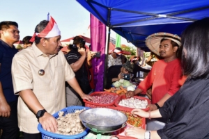 Disperindag Sulsel dan Pemkot Palopo Bekerja Sama Gelar Pasar Murah 