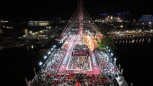 Karnaval Budaya Peringatan HUT Kota Makassar ke-416 Memukau dengan Konsep Internasional