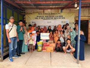 YBM PLN Tebar Kebahagiaan di Dua Panti Asuhan dalam Rangka Hari Listrik Nasional ke-80