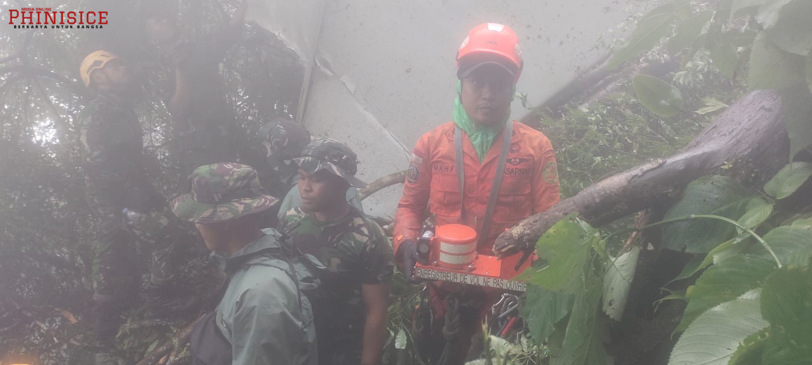 BREAEKING NEWS: Tim SAR Gabungan Temukan Black Box Pesawat ATR 42-500