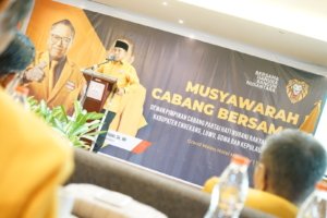 Lantik Empat Ketua DPC, Andi Muhammad : Harus Bermental Pejuang